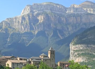 spain/ordesa-y-monte-perdido-national-park/landmark/ordesa-y-monte-perdido-national-park-visitor-centre