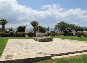 greece/crete/landmark/nikos-kazantzakis-grave
