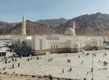 saudi-arabia/madinah/landmark/uhud-mountain-cave
