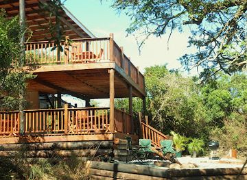 south-africa/hluhluwe-imfolozi-park/landmark/umkhumbi-lodge