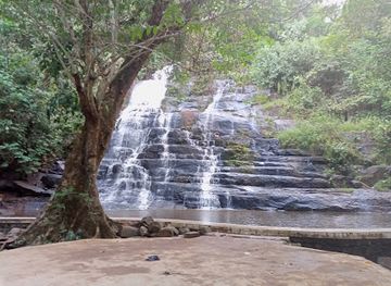 cote-d-ivoire/comoe-river/landmark/man-s-waterfalls