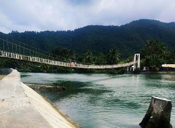 philippines/central-luzon/landmark/zabali-hanging-bridge