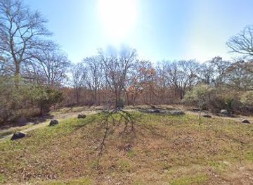 massachusetts/martha-s-vineyard/landmark/rev-thomas-mayhew-jr-place-on-the-wayside