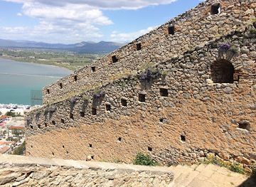 greece/nafplio/landmark/bastion-romber