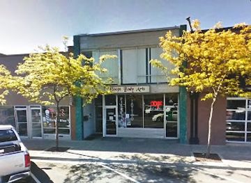 washington/kennewick/landmark/hoops-tattoo-and-piercing