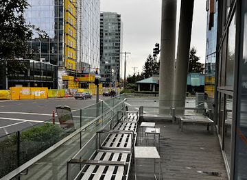 washington/bellevue/landmark/l-experience-paris-bellevue