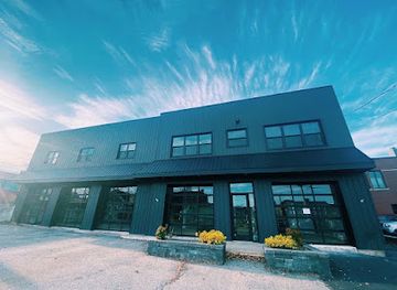 maine/biddeford/landmark/sacred-profane-brewery-and-tankpub