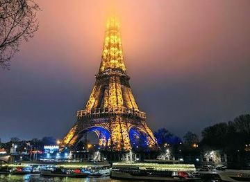 france/versailles/landmark/av-de-new-york