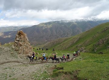 kyrgyzstan/kochkor/landmark/kyrgyz-wonders-travel