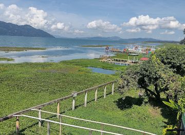 honduras/lago-de-yojoa/landmark/restaurante-las-marias-1
