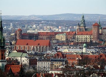 poland/krakow/podgorze/landmark/krakus-mound