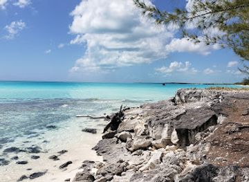 the-bahamas/rum-cay/landmark/4ks-adventure-tours