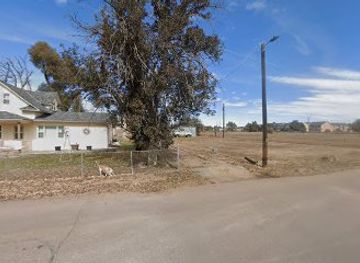 colorado/colorado-springs/landmark/old-farm-house-with-world-s-largest-pear-tree