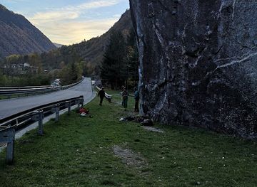 italy/valtellina/landmark/sasso-remenno-palestra-di-arrampicata