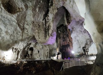 malaysia/kedah/landmark/gua-sireh-sireh-cave-complex