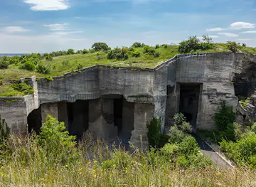 Fertőrákosi Kőfejtő és Barlangszínház