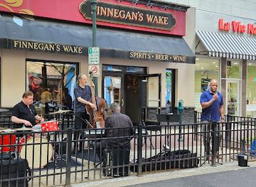 maryland/rockville/landmark/finnegan-s-wake-irish-pub