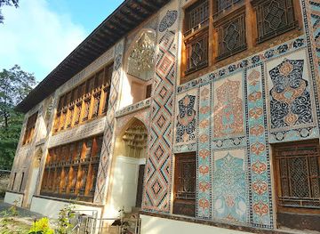 azerbaijan/shaki/landmark/ski-xan-sarayi-the-palace-of-shaki-khans