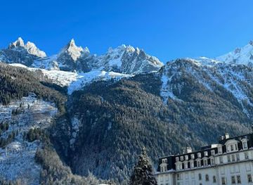 france/chamonix-mont-blanc/landmark/point-de-vue-sur-l-arveyron
