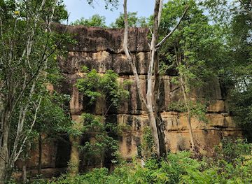 laos/khammouane-province/landmark/the-giant-wall