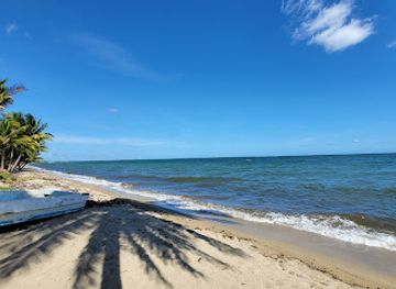 belize/hopkins/landmark/maximo-s-bar-grill