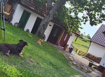 slovakia/podpolanie/landmark/chalupa-na-zelenej-luke-hrinovske-lazy