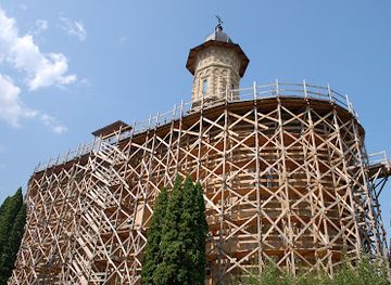 romania/moldova-area/landmark/dragomirna-monastery