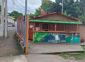 costa-rica/liberia/landmark/la-leona-waterfall-official-site-finca-curubanda