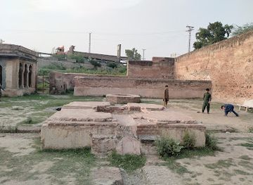 pakistan/southern-punjab/landmark/behram-ki-baradari-attock-punjab-pakistan
