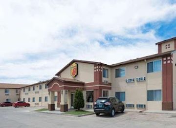 new-mexico/bernalillo/landmark/super-8-by-wyndham-bernalillo