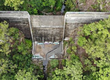 australia/sydney-basin/landmark/loyalty-road-flood-retarding-basin