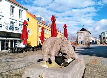 denmark/falster/landmark/bjornebronden