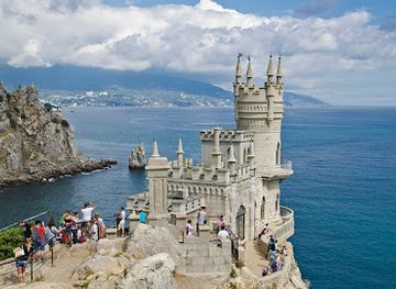 ukraine/crimean-peninsula/landmark/swallow-s-nest