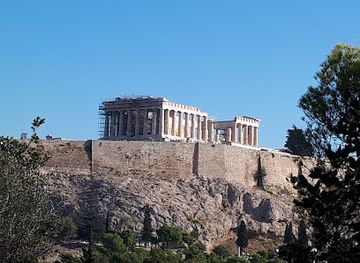 greece/athens/landmark/temple-of-athena-nike