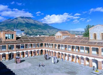ecuador/ibarra/landmark/centro-cultural-el-cuartel