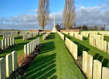 belgium/ypres/landmark/new-irish-farm-commonwealth-war-graves-commission-cemetery
