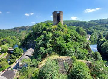 luxembourg/sauer-valley/landmark/esch-sur-sure-castle