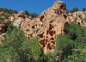 utah/canyonlands/landmark/red-ledges