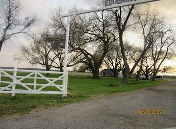 louisiana/north-louisiana/landmark/pickett-place-plantation