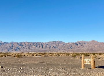 california/death-valley-national-park/landmark/stovepipe-wells-general-store