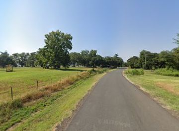 louisiana/plantation-country/landmark/atahoe-plantation