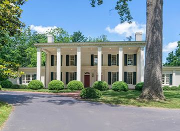 kentucky/lexington/keeneland/landmark/keene-place