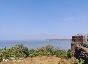 india/konkan-coast/landmark/jaigad-fort