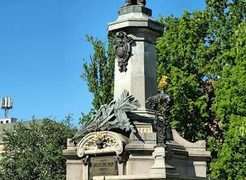 poland/warsaw/landmark/monument-of-adam-mickiewicz