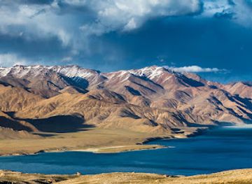 tajikistan/hisor-valley/landmark/pamir-mountains