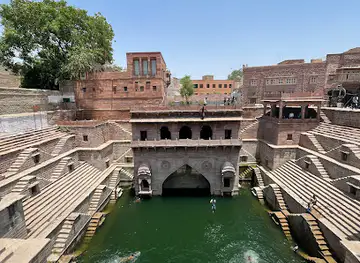 Toorji Ka Jhalra Bavdi
