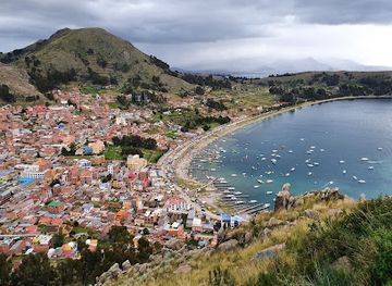 bolivia/copacabana/landmark/peninsula-de-copacabana