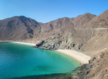 united-arab-emirates/khor-fakkan/landmark/alqalqali-beach