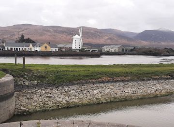 ireland/tralee/landmark/tralee-canal-walk