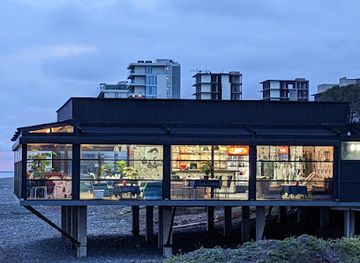 georgia/guria/landmark/restaurant-kent-beach